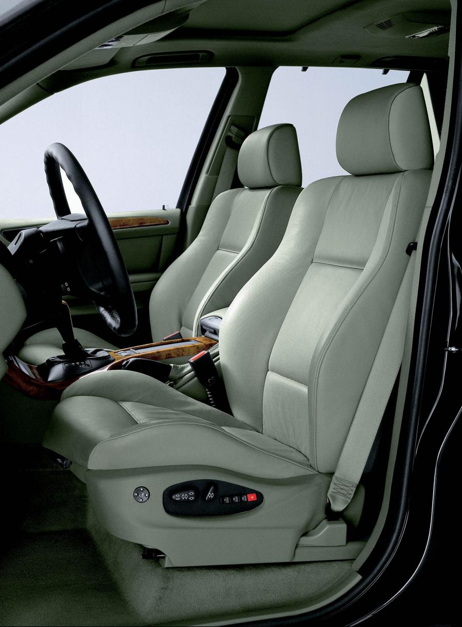  BMW X5 2000 года  (фото 66 из 102)